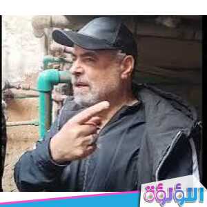 ممثل مصري يستغيث بعد طرده من منزله